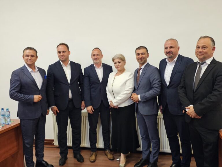 Dialog între reprezentanții mediului de afaceri și candidații la funcția de Primar al Municipiului Baia Mare și Președinte al Consiliului Județean Maramureș